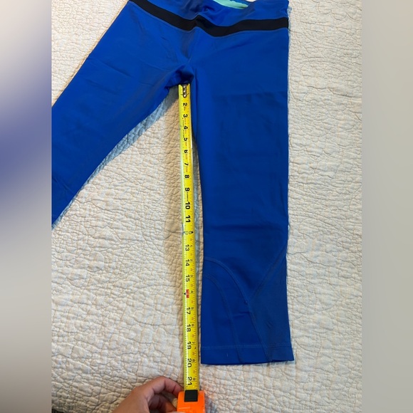 Lululemon run inspire crop - Picture 6 of 7